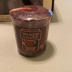 18 Candied Pecans Yankee Candle Votives